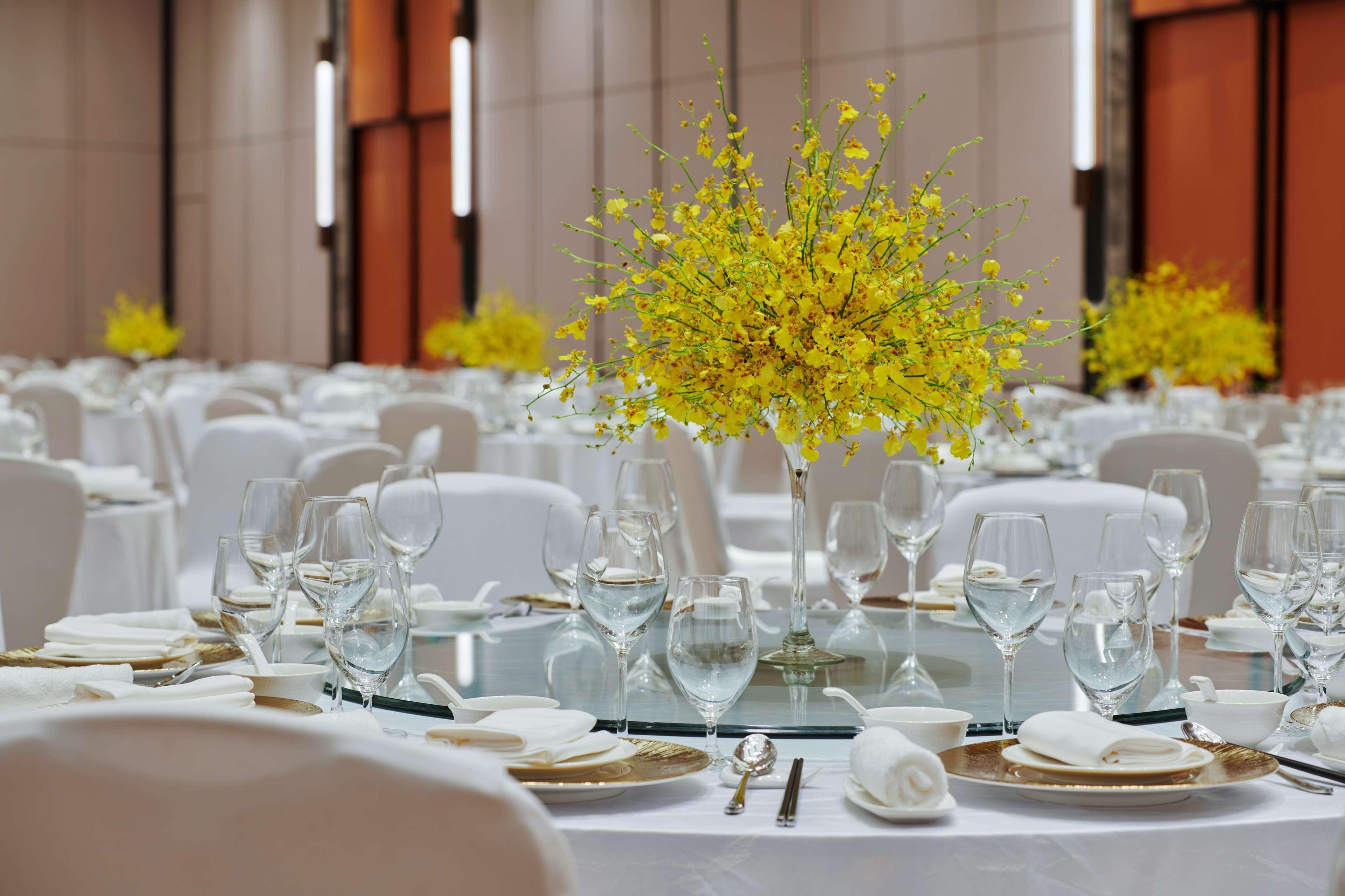 Hilton Changsha Riverside Экстерьер фото