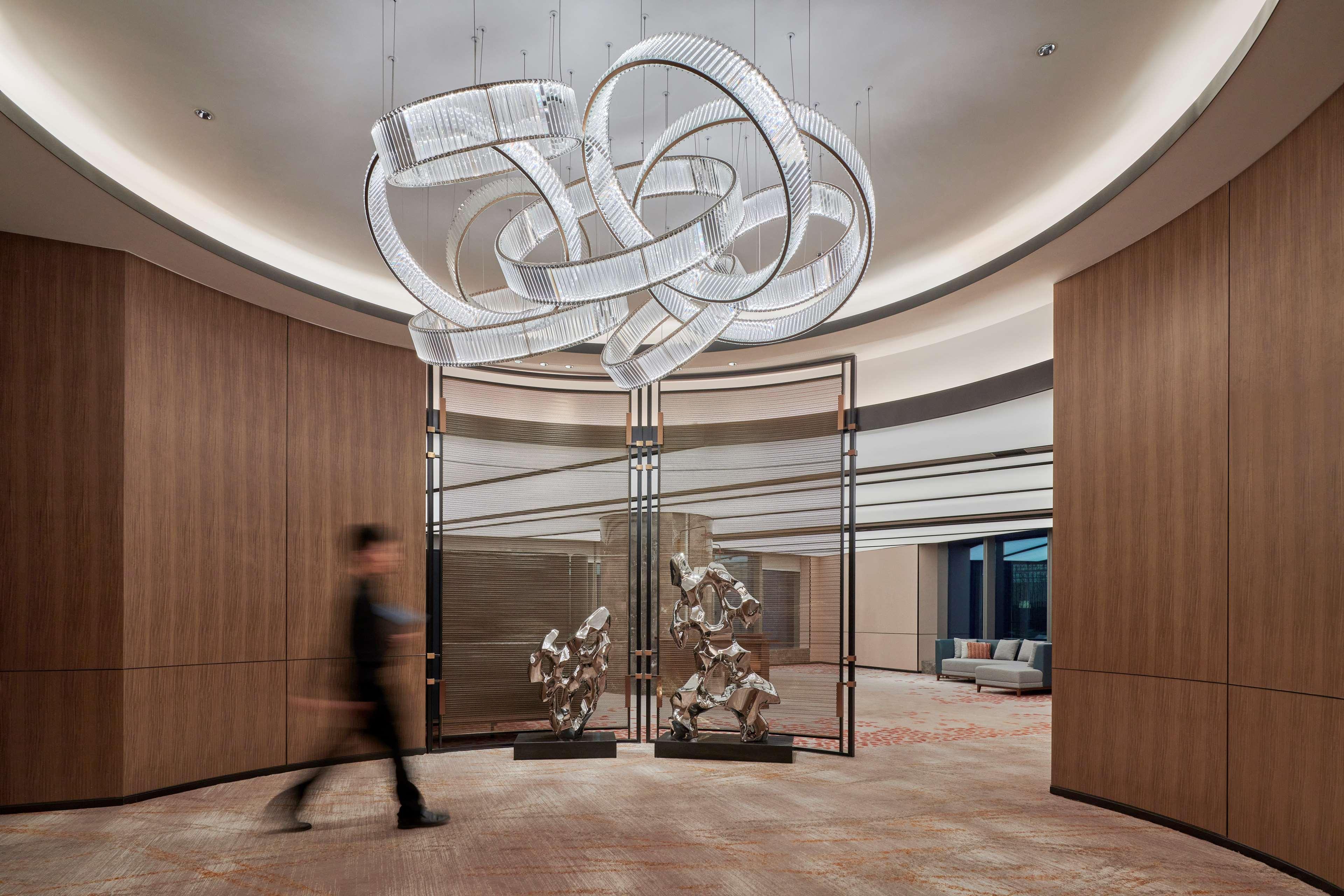 Hilton Changsha Riverside Экстерьер фото