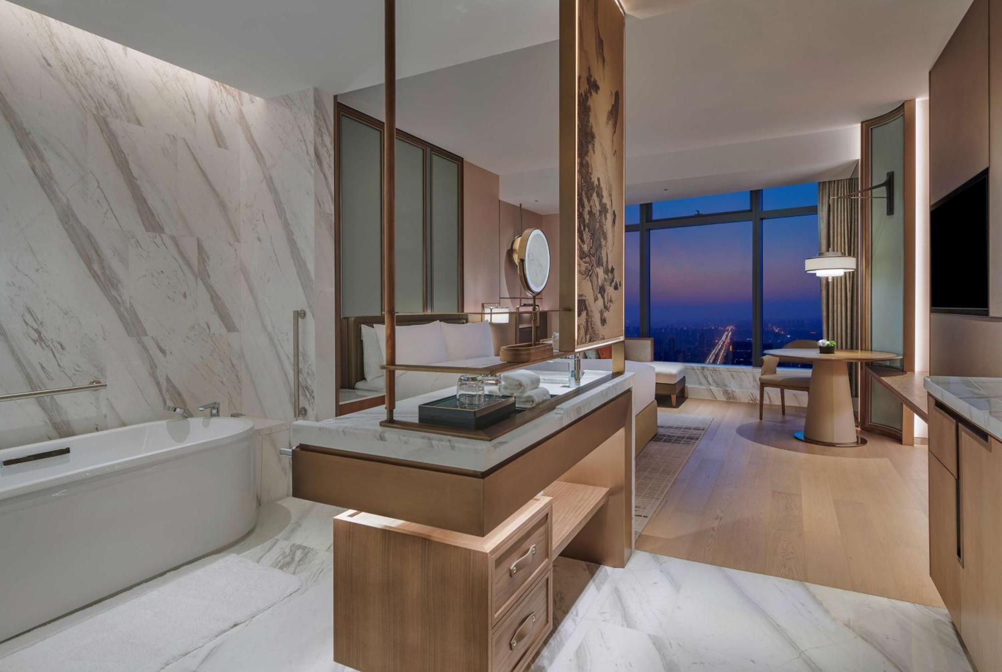 Hilton Changsha Riverside Экстерьер фото