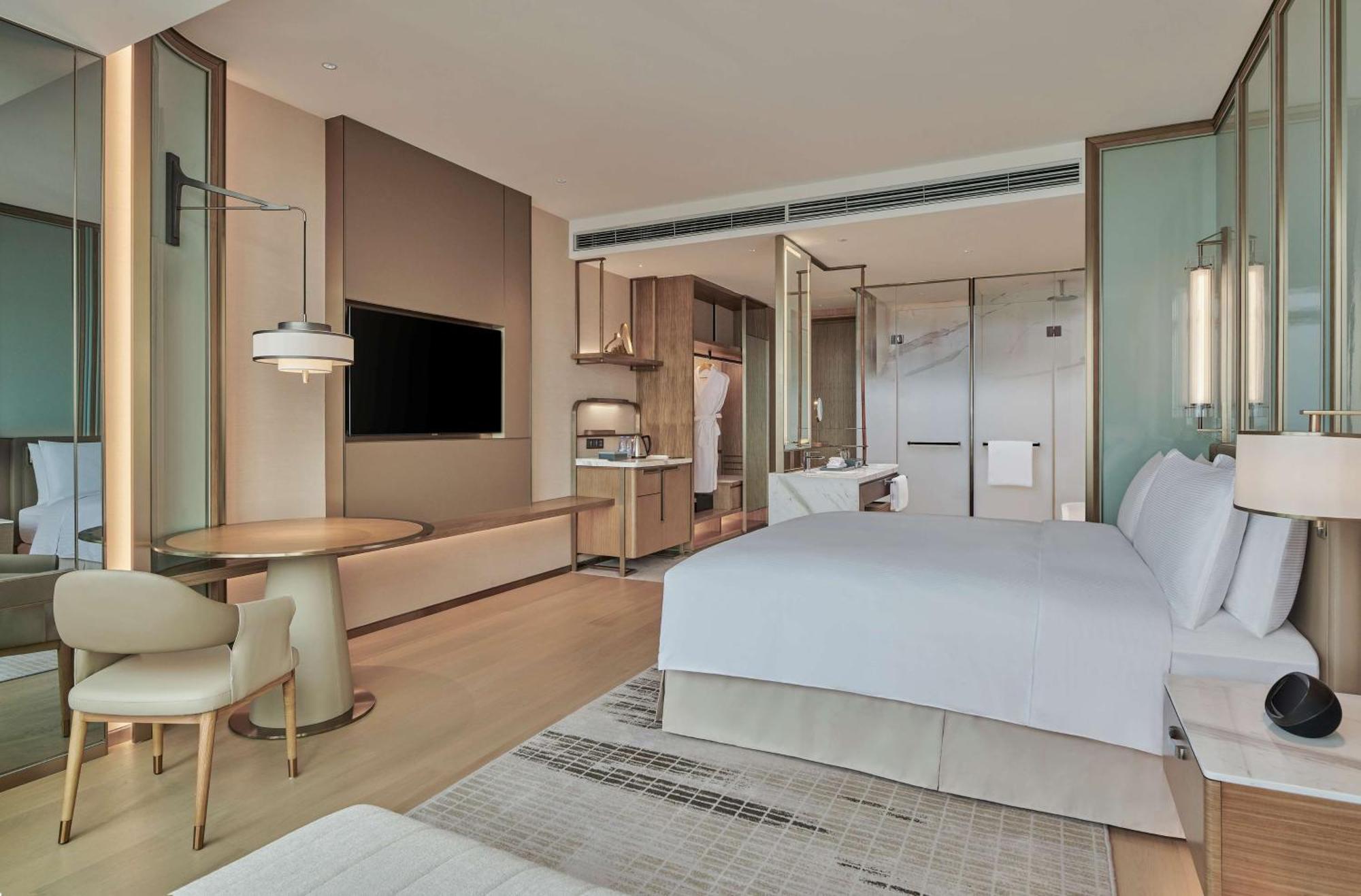 Hilton Changsha Riverside Экстерьер фото