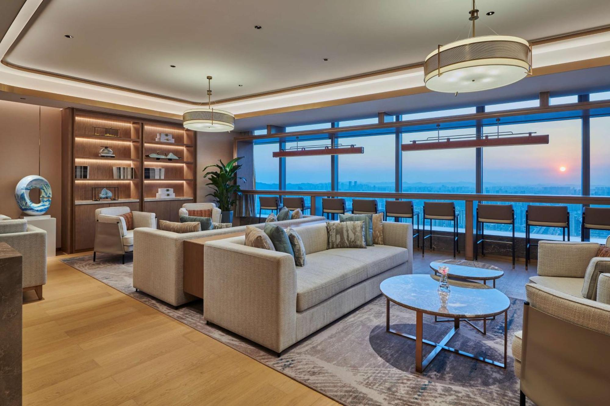 Hilton Changsha Riverside Экстерьер фото
