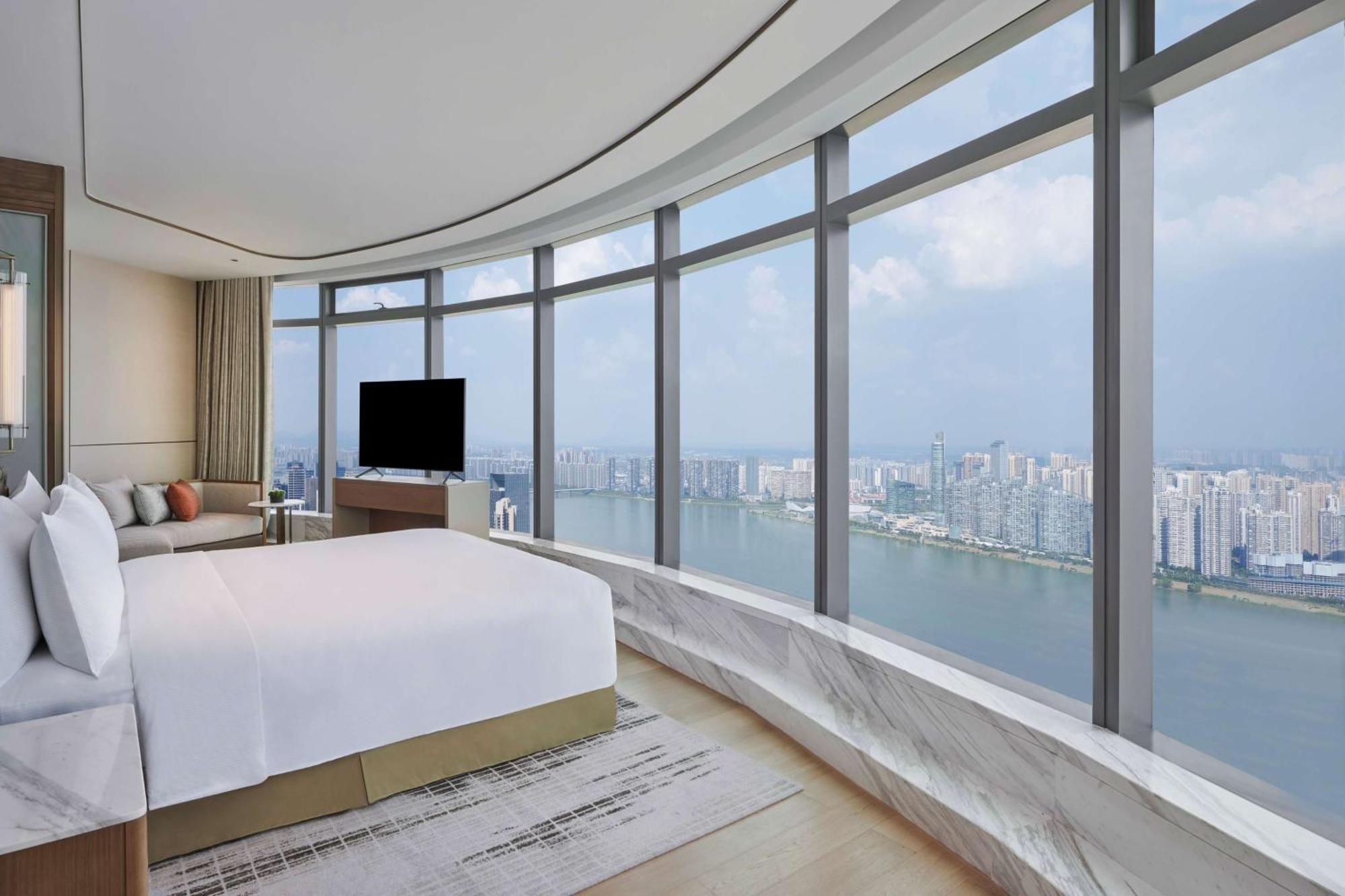 Hilton Changsha Riverside Экстерьер фото