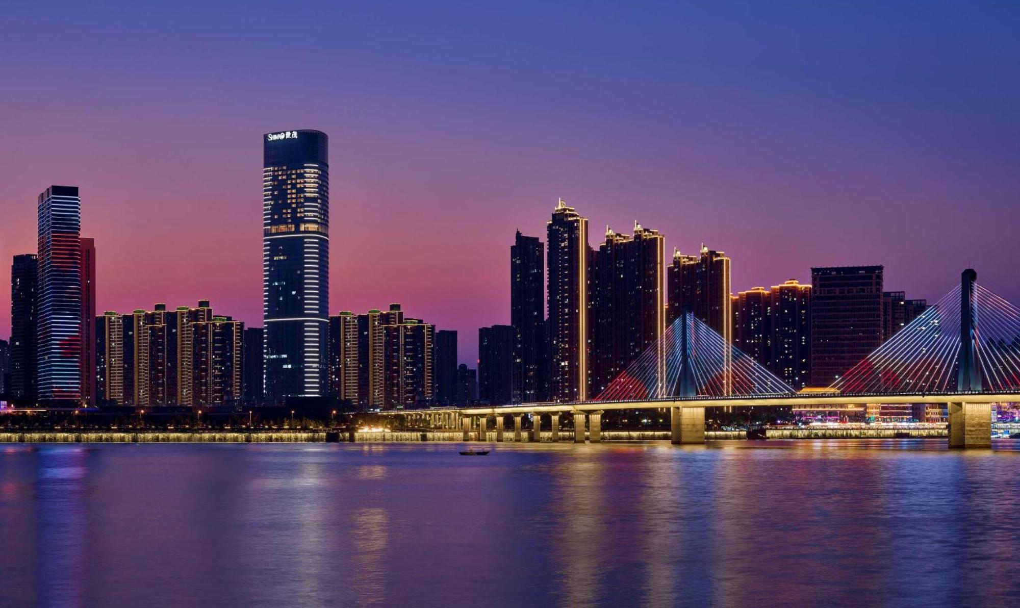 Hilton Changsha Riverside Экстерьер фото