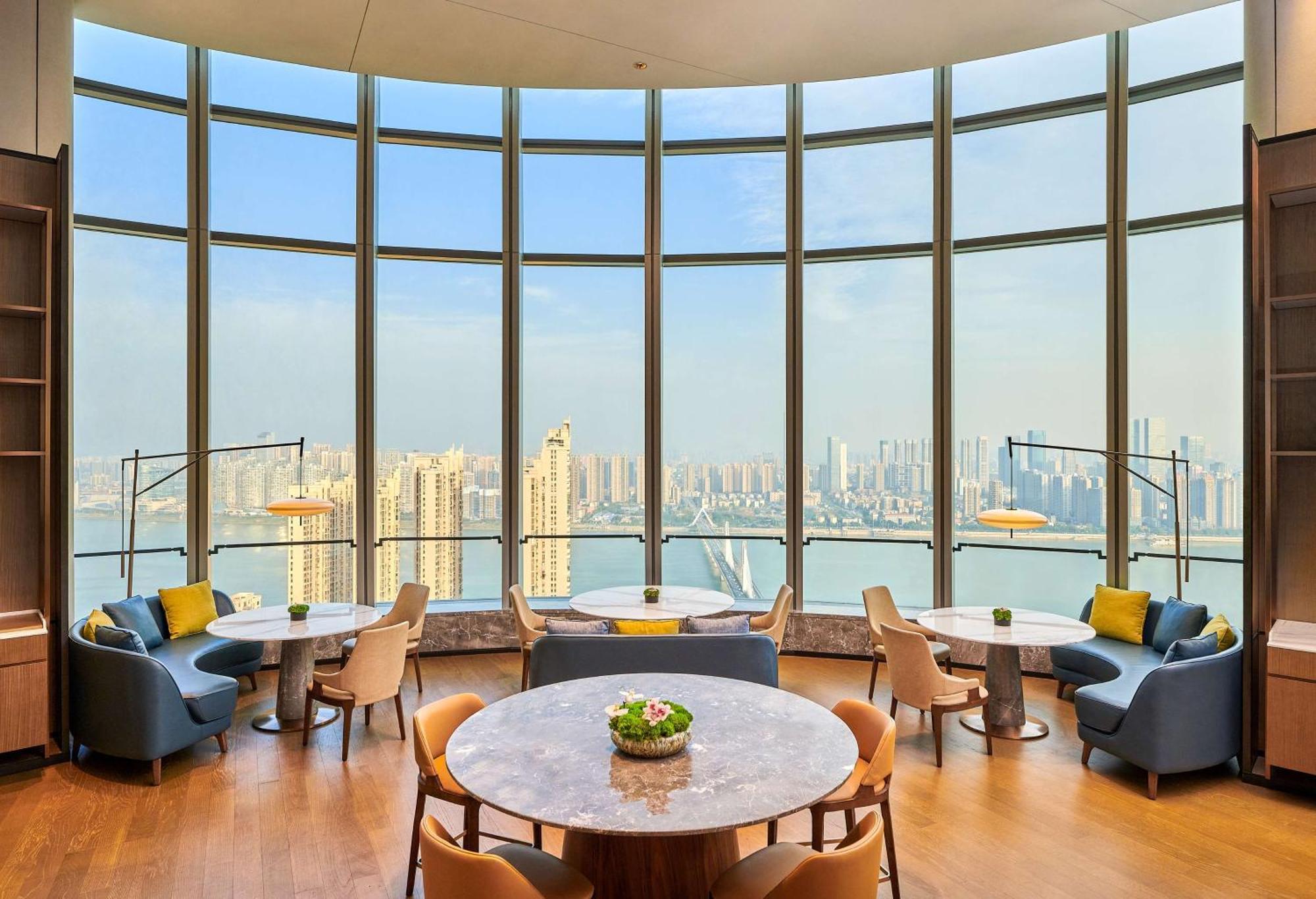Hilton Changsha Riverside Экстерьер фото