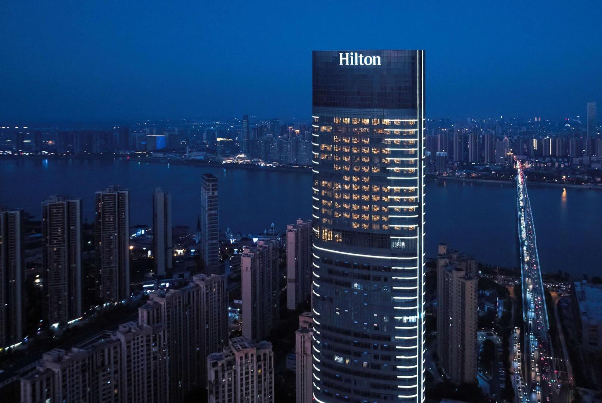 Hilton Changsha Riverside Экстерьер фото